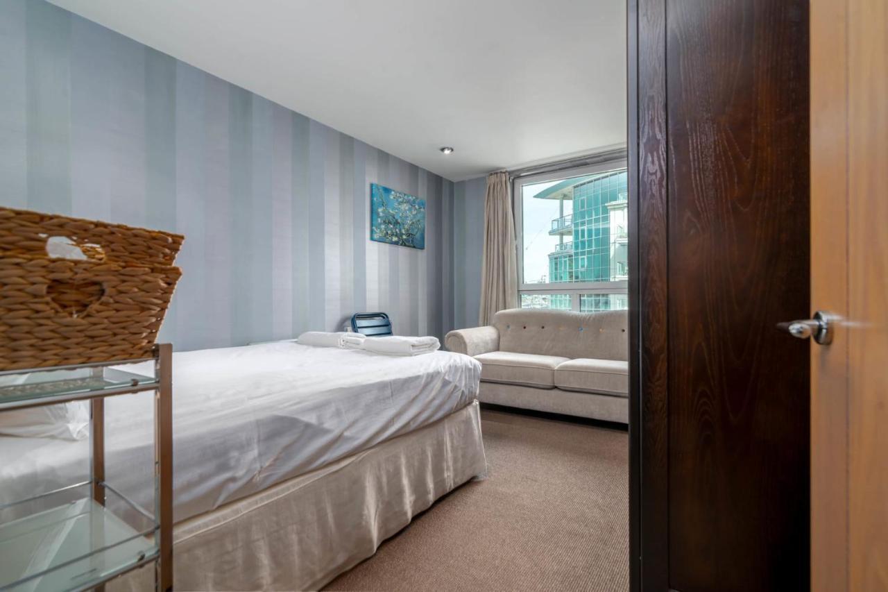 Appartement Guestready Superb Overlooking River Thames Londen